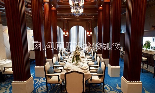 会议的肢体语言及桌上筷子礼仪